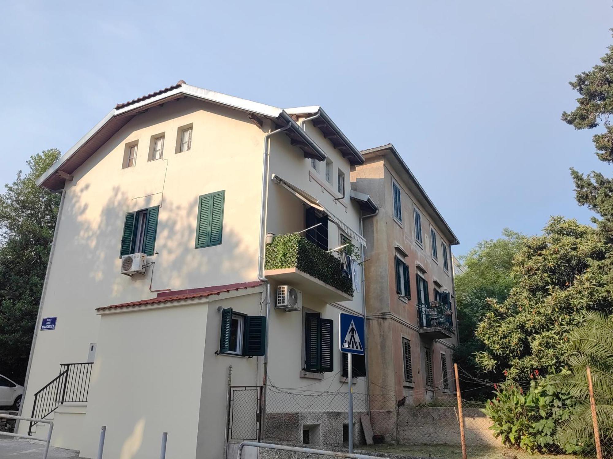 Relax And Enjoy Apartments Split Extérieur photo