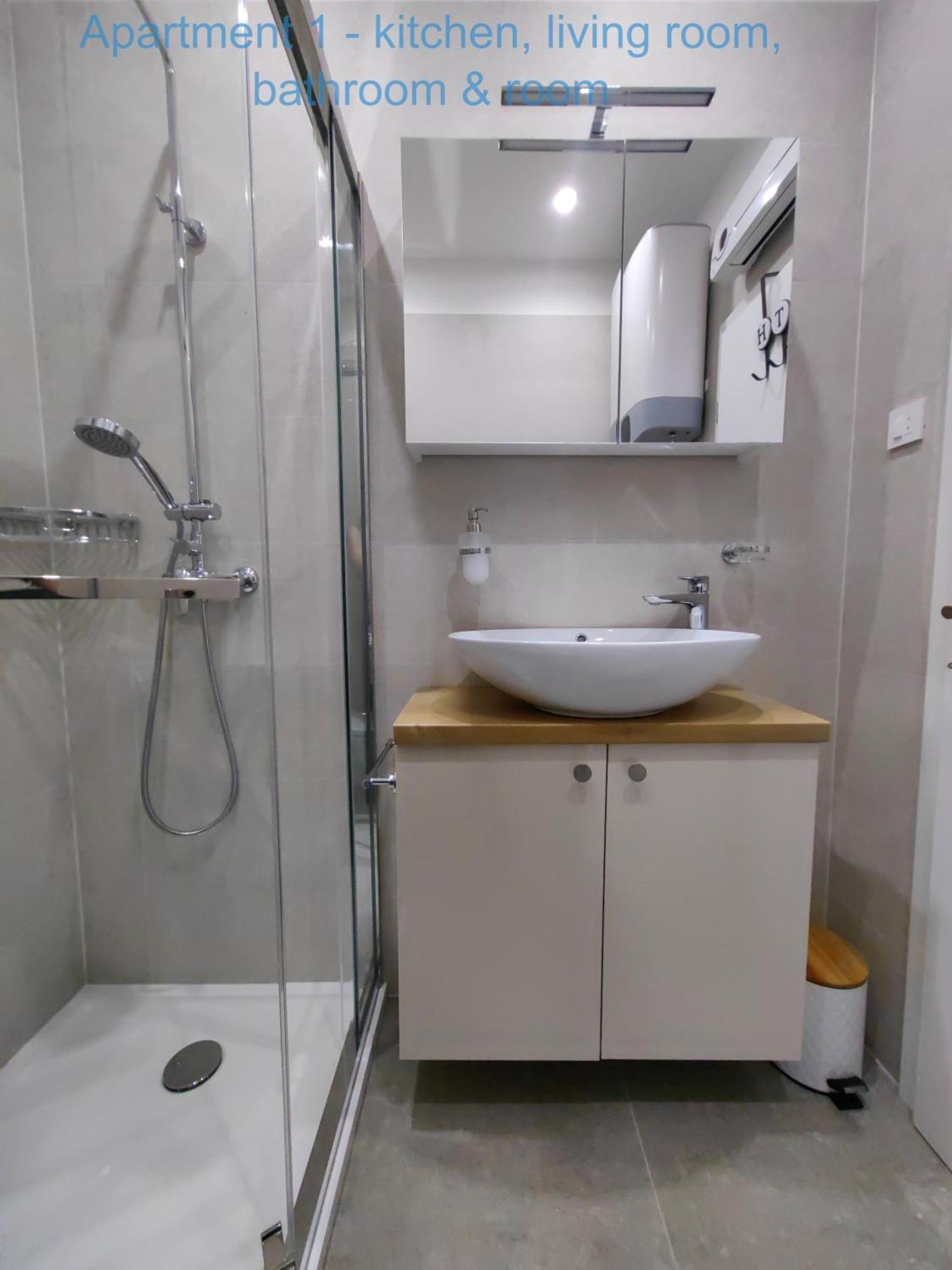Relax And Enjoy Apartments Split Extérieur photo