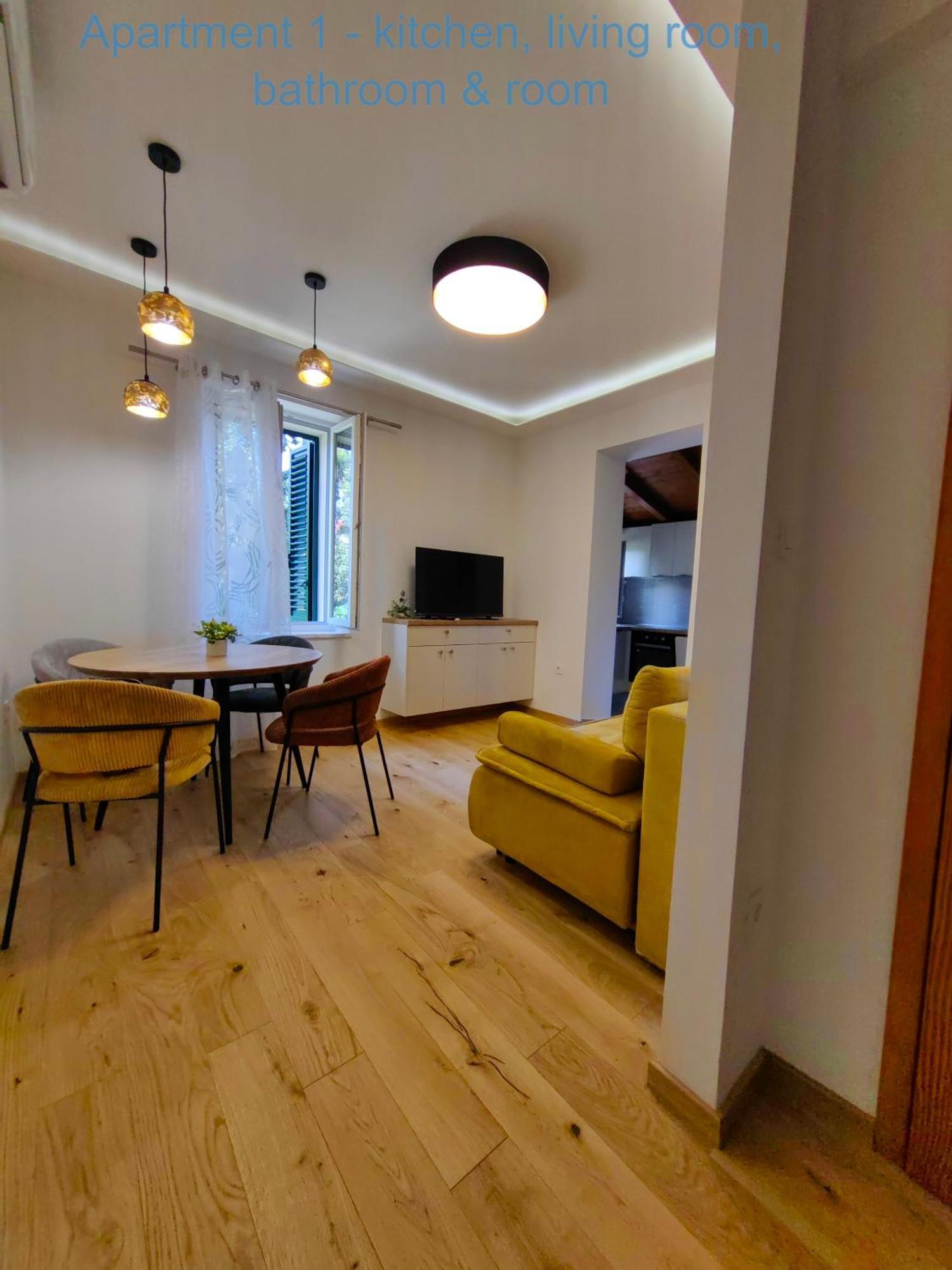 Relax And Enjoy Apartments Split Extérieur photo