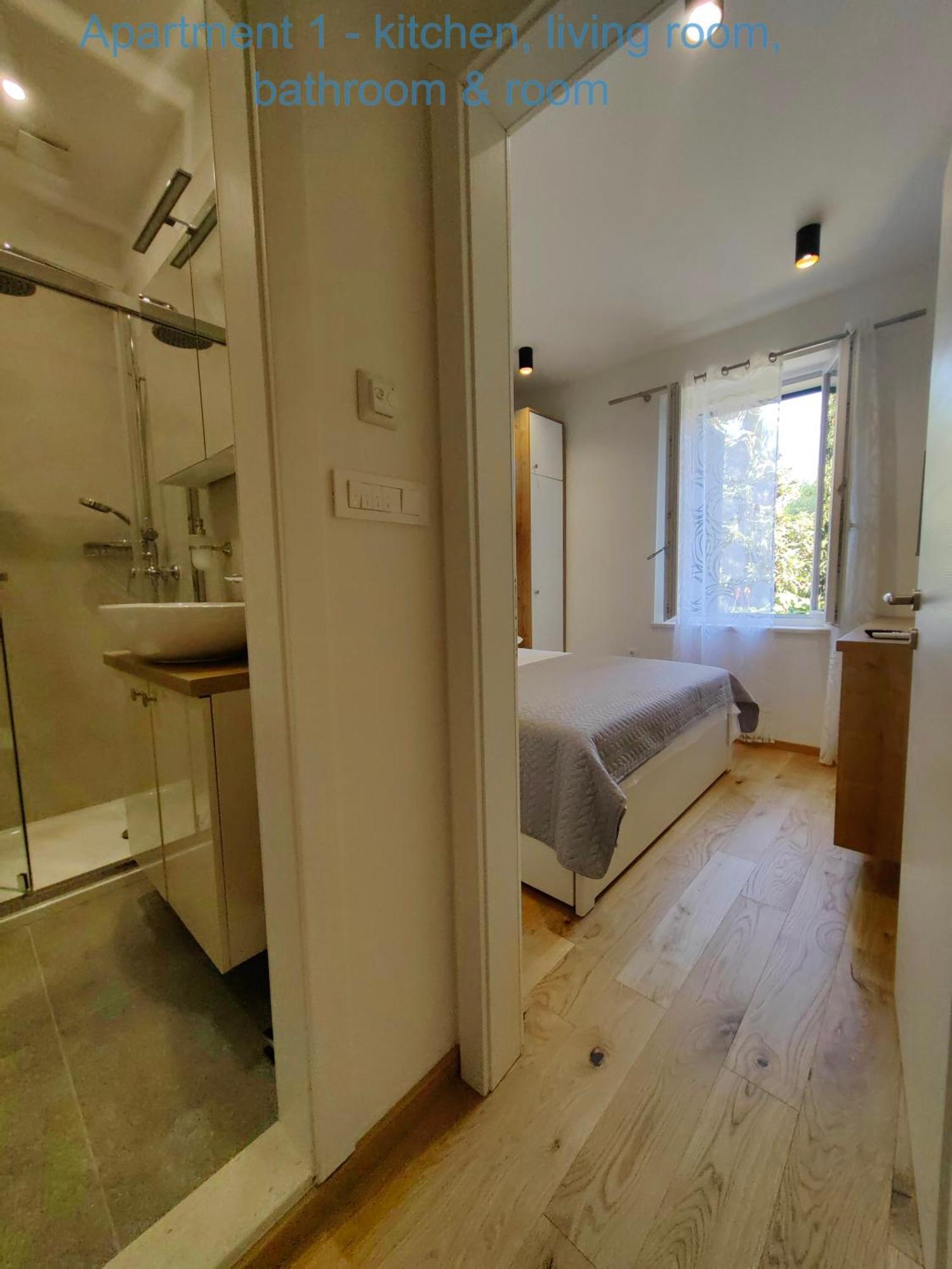 Relax And Enjoy Apartments Split Extérieur photo