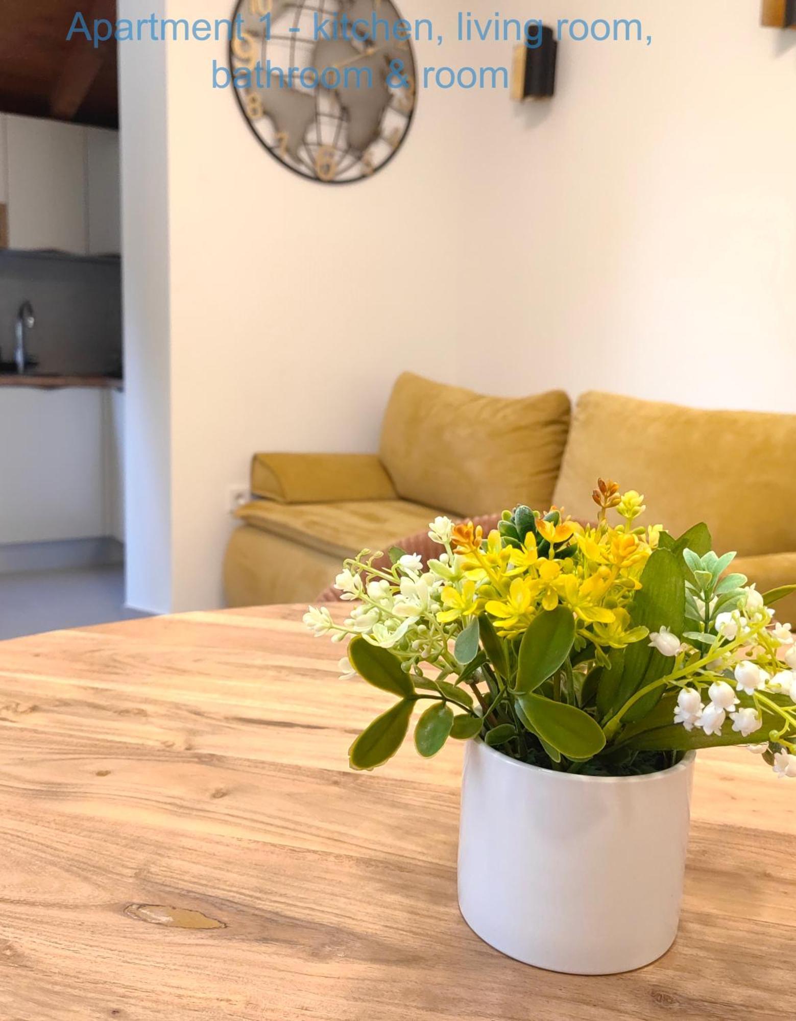 Relax And Enjoy Apartments Split Extérieur photo